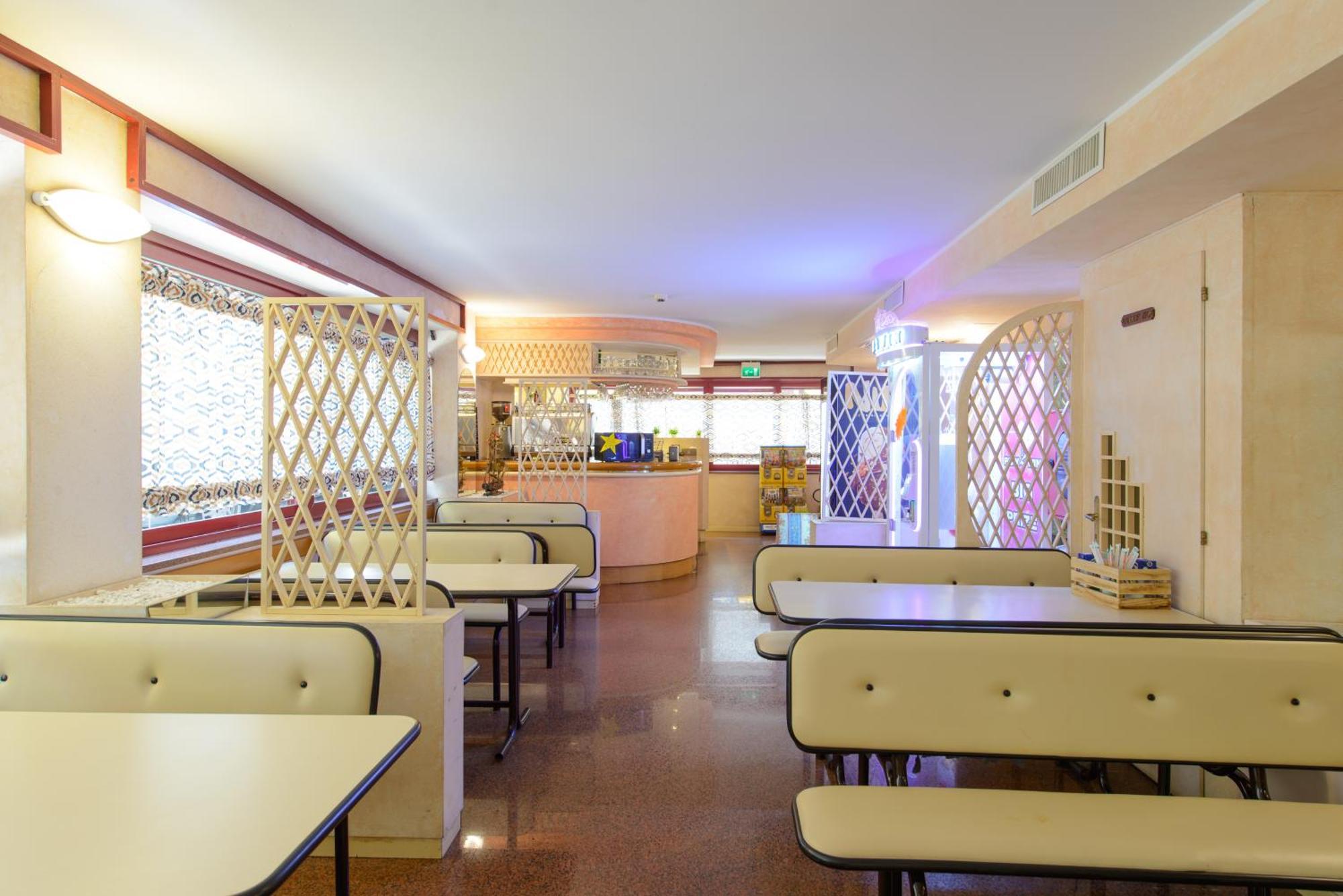 Hotel Colorado 3*