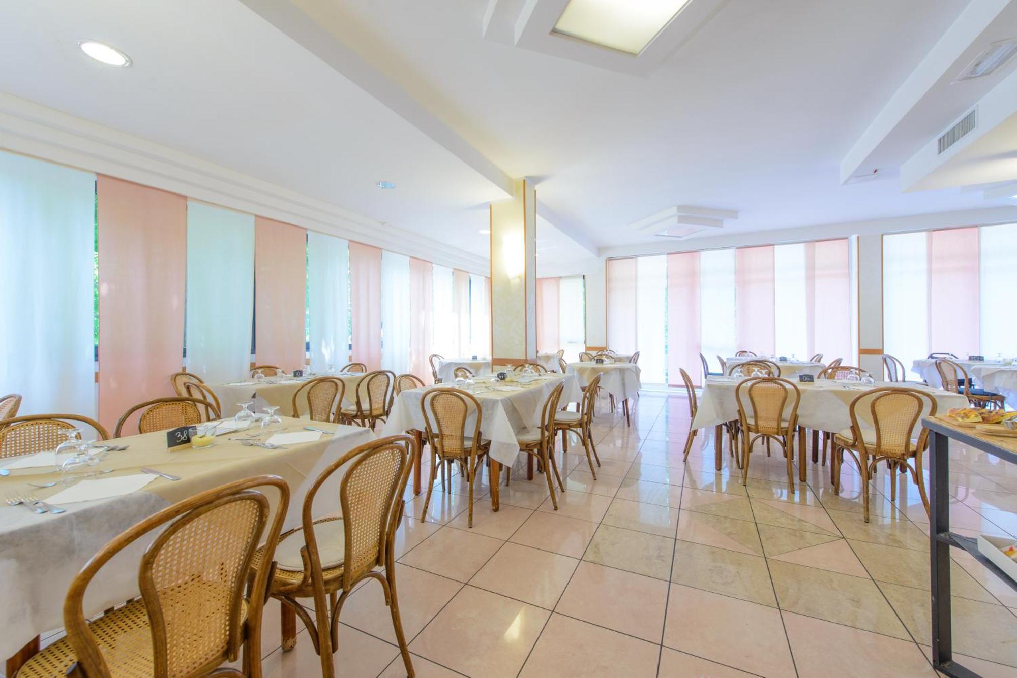 Hotel Colorado 3*